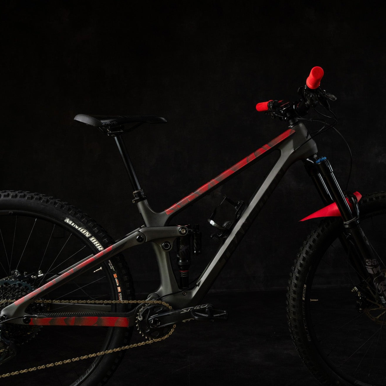 Ground Keeper Custom Ridgelines Frame Keeper