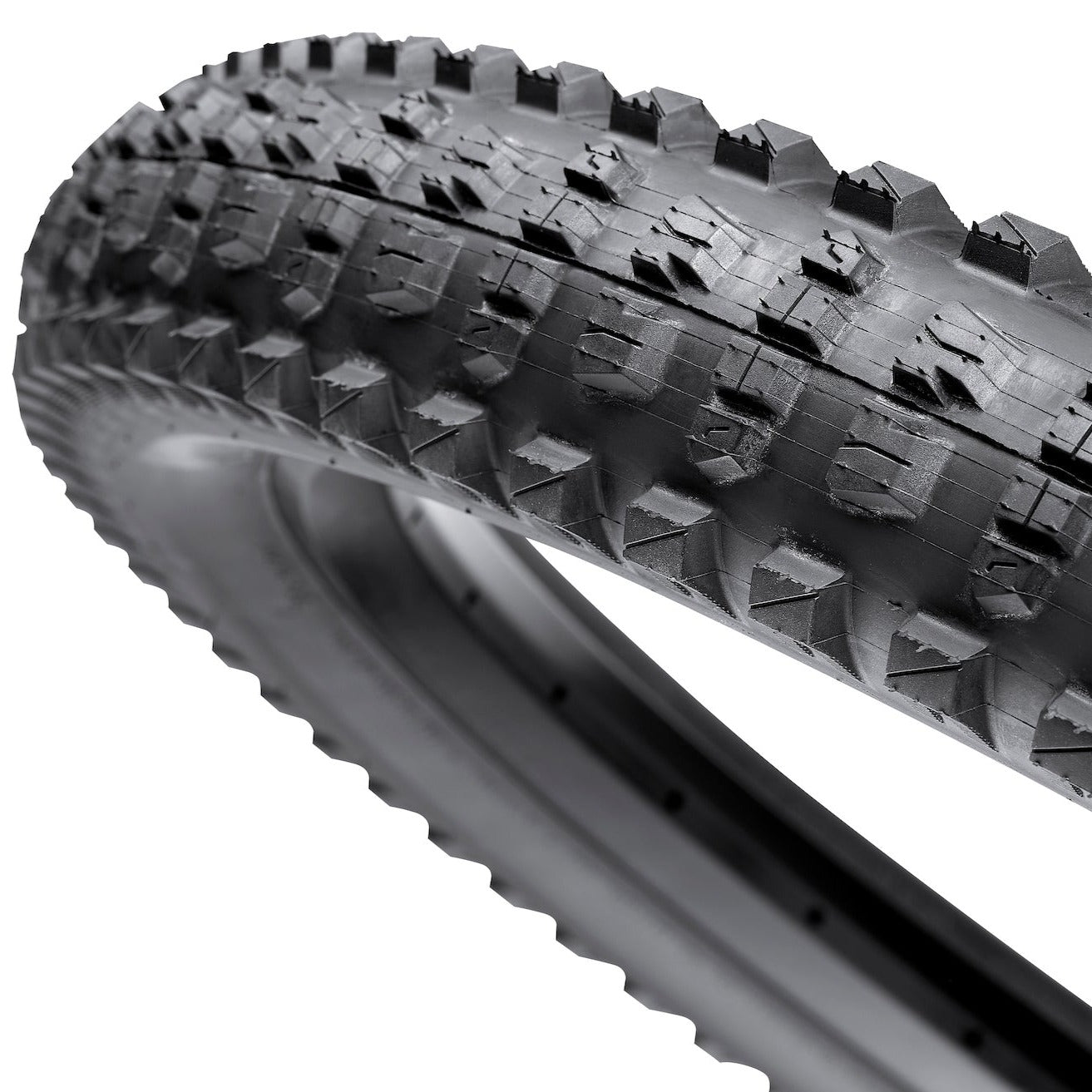 Zeppelin Tire