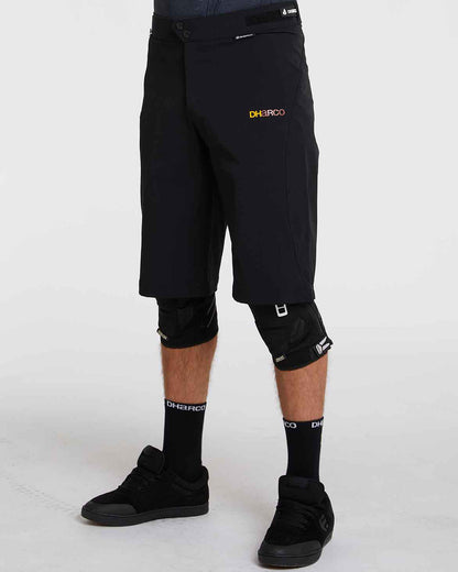 Mens Gravity Shorts | Black