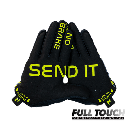 Gloves - Futura